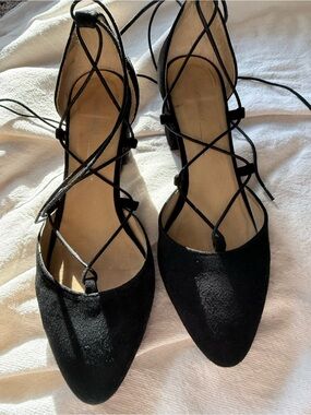 Intentionally Blank Suede Black Lace-Up Almond Toe Flats
